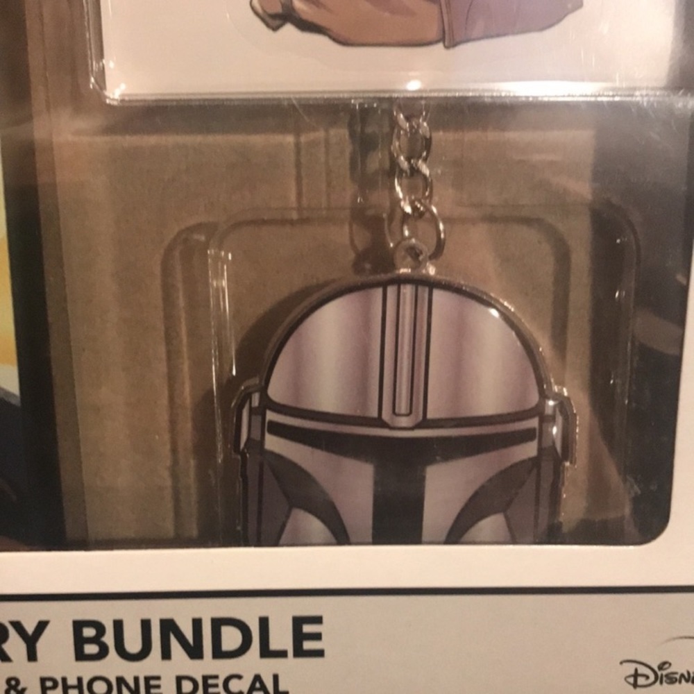 Star Wars tech accessory bundle - Picture 7 of 8
